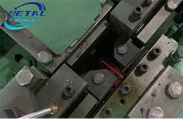 Vídeo de trabalho da Máquina de Fabricação de Unhas 2.